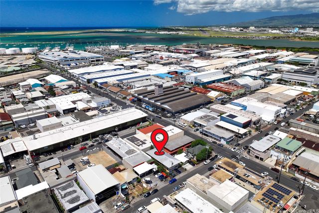 1823 Democrat Street, Honolulu, HI 96819
