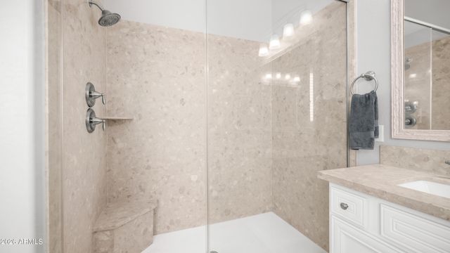 2219 N ESTATES Circle, Mesa, AZ 85207