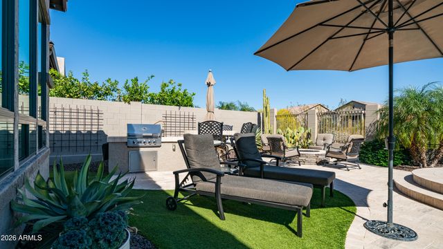 2219 N ESTATES Circle, Mesa, AZ 85207