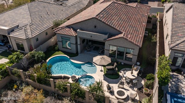 2219 N ESTATES Circle, Mesa, AZ 85207