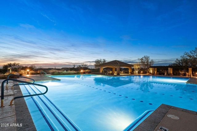 2219 N ESTATES Circle, Mesa, AZ 85207