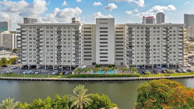 401 Golden Isles Dr 1116, Hallandale Beach, FL 33009