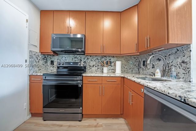 401 Golden Isles Dr 1116, Hallandale Beach, FL 33009