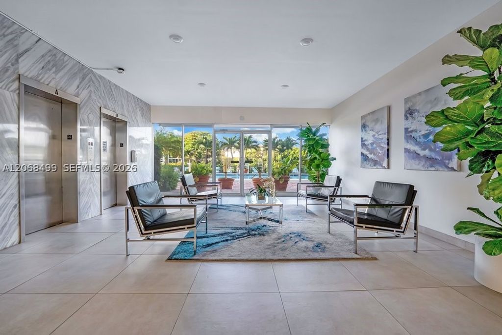 401 Golden Isles Dr 1116, Hallandale Beach, FL 33009