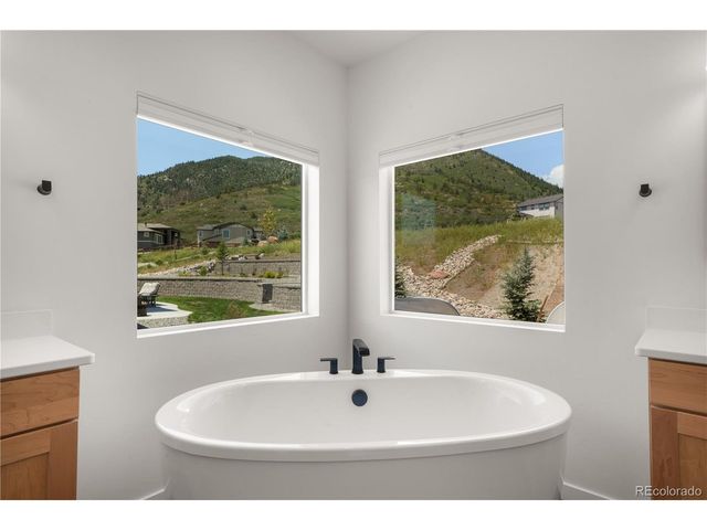 4706 Mountain Ledge Ln, Monument, CO 80132