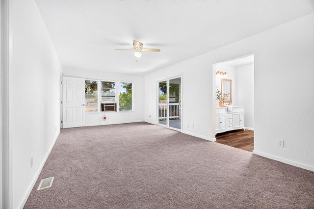 3122 De Ovan Ave, Stockton, CA 95204