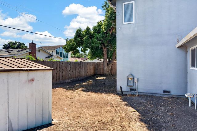 3122 De Ovan Ave, Stockton, CA 95204