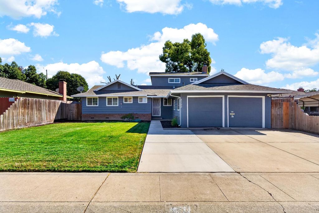 3122 De Ovan Ave, Stockton, CA 95204