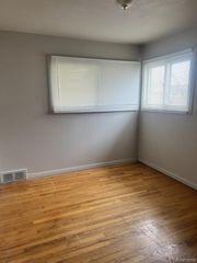 842 Schuman Street, Garden City, MI 48135