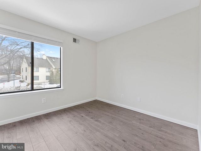 706 THE WOODS, Cherry Hill, NJ 08003