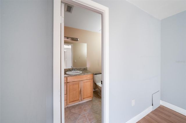 3242 RAMBLEWOOD DRIVE N 23-C-3, Sarasota, FL 34237