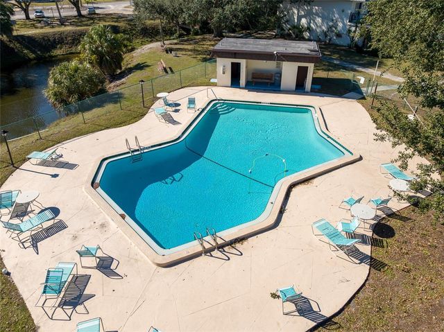3242 RAMBLEWOOD DRIVE N 23-C-3, Sarasota, FL 34237
