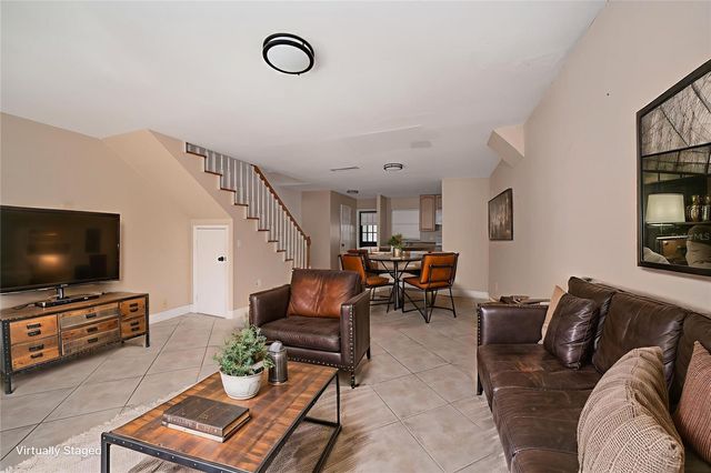 3242 RAMBLEWOOD DRIVE N 23-C-3, Sarasota, FL 34237