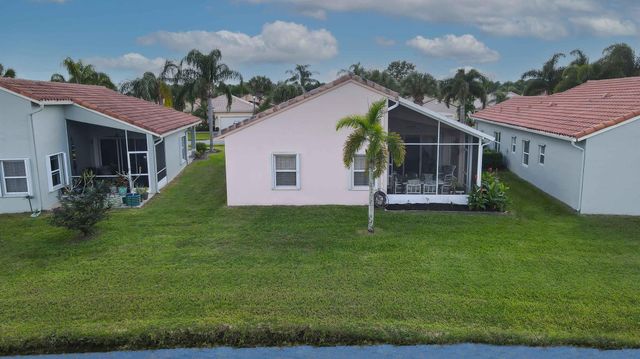 324 NW Breezy Point Loop, Port St Lucie, FL 34986