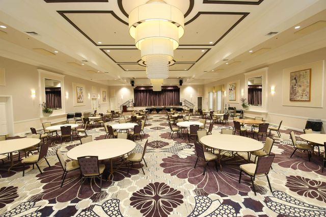 324 NW Breezy Point Loop, Port St Lucie, FL 34986