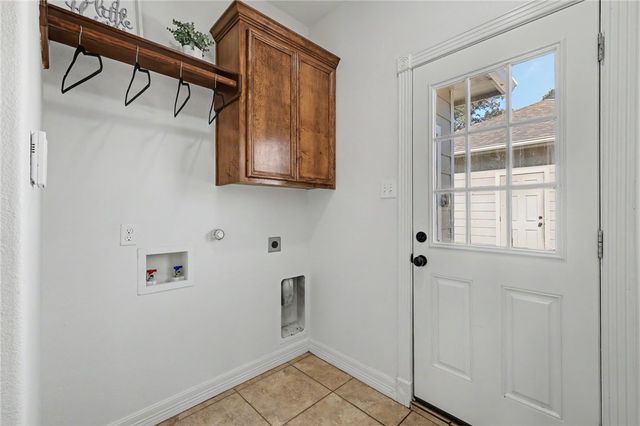 1950 Sandy Way, Corpus Christi, TX 78418