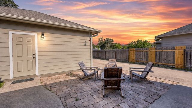 1950 Sandy Way, Corpus Christi, TX 78418