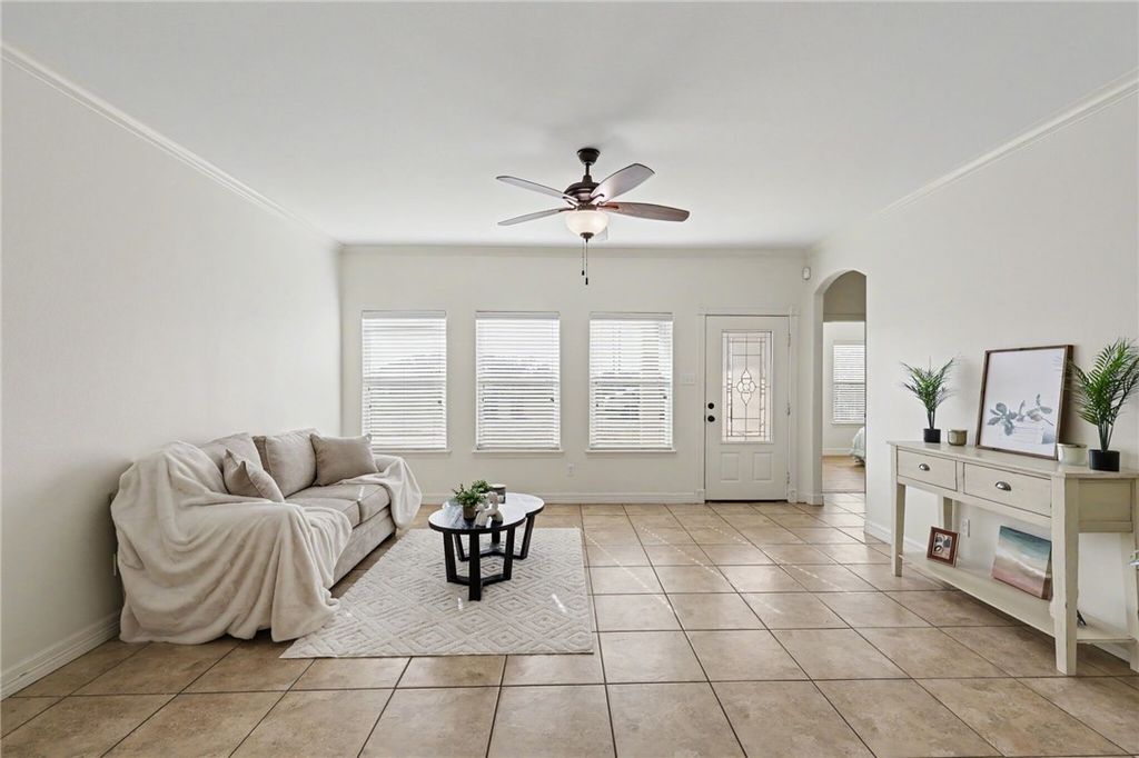 1950 Sandy Way, Corpus Christi, TX 78418 — photo 4