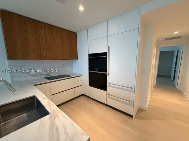 1400 Biscayne Boulevard 1405, Miami, FL 33132