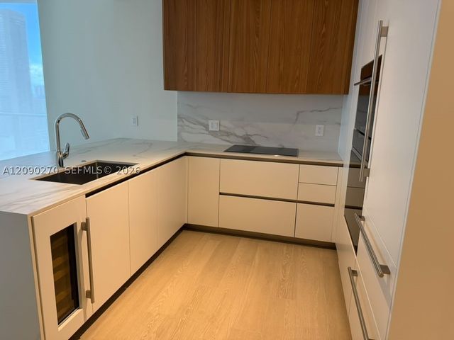 1400 Biscayne Boulevard 1405, Miami, FL 33132