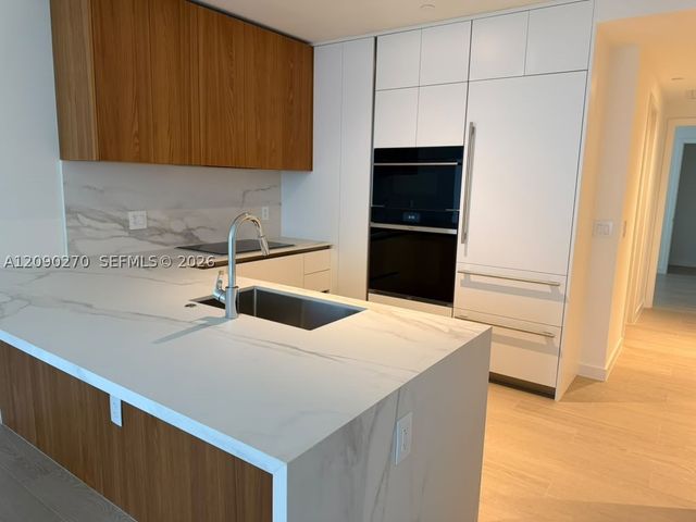 1400 Biscayne Boulevard 1405, Miami, FL 33132