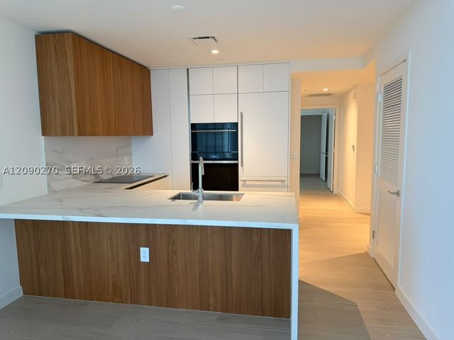 1400 Biscayne Boulevard 1405, Miami, FL 33132