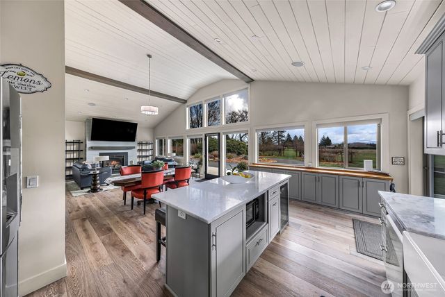 7429 Meadowmist Lane, Ferndale, WA 98248