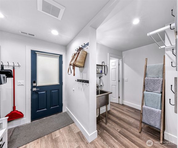 7429 Meadowmist Lane, Ferndale, WA 98248