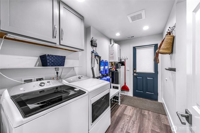 7429 Meadowmist Lane, Ferndale, WA 98248