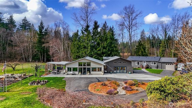 7429 Meadowmist Lane, Ferndale, WA 98248