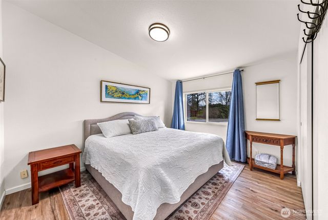 7429 Meadowmist Lane, Ferndale, WA 98248