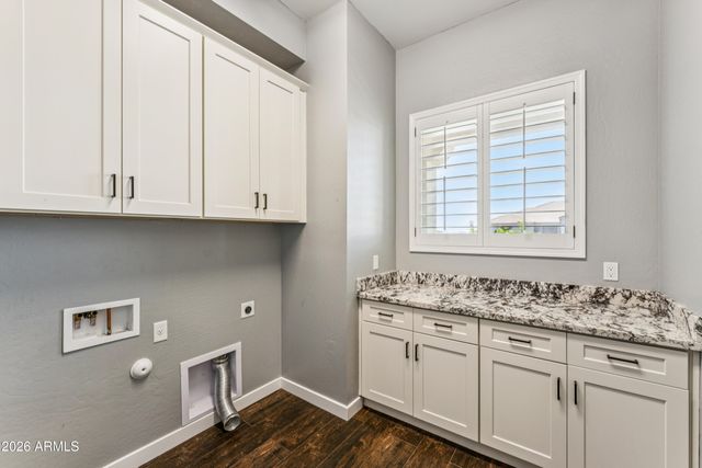 21240 W MORNING VISTA Drive, Wittmann, AZ 85361