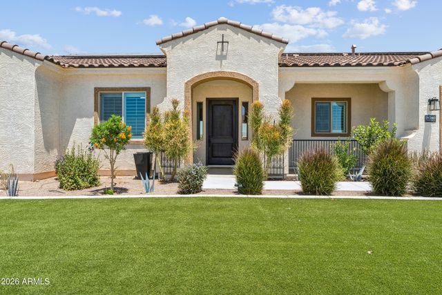 21240 W MORNING VISTA Drive, Wittmann, AZ 85361