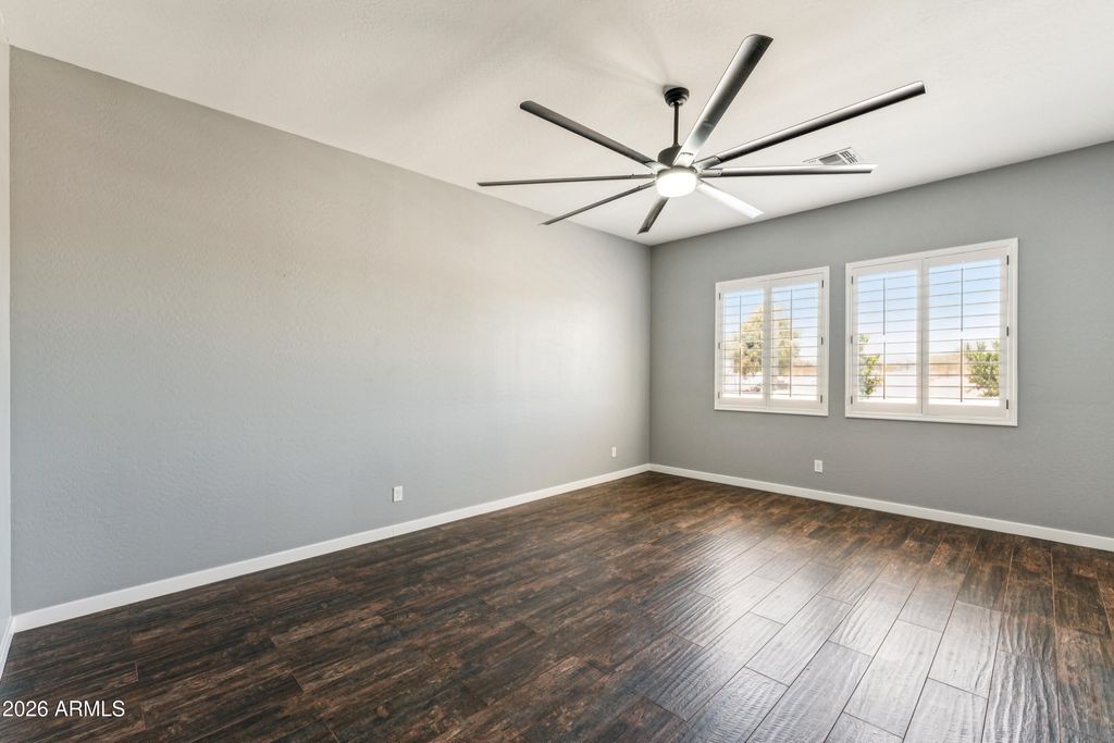Image 36 of property listing at 21240 W MORNING VISTA Drive, Wittmann, AZ 85361