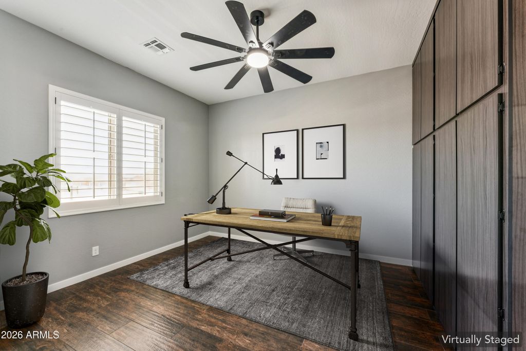 Image 43 of property listing at 21240 W MORNING VISTA Drive, Wittmann, AZ 85361