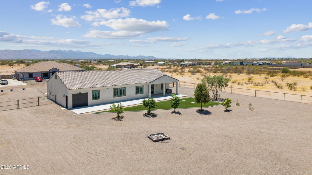 Image 67 of property listing at 21240 W MORNING VISTA Drive, Wittmann, AZ 85361