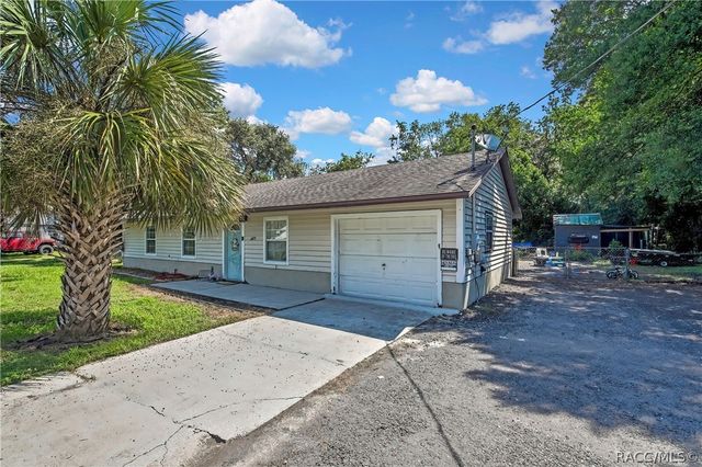6675 S Frankfurter Way, Homosassa, FL 34446
