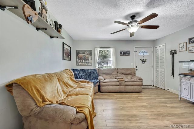 6675 S Frankfurter Way, Homosassa, FL 34446