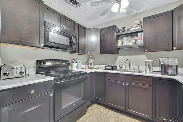 6675 S Frankfurter Way, Homosassa, FL 34446