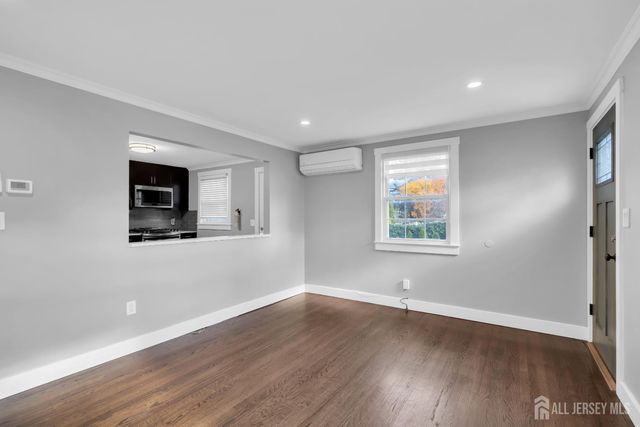 20 Burnet Street, Avenel, NJ 07001