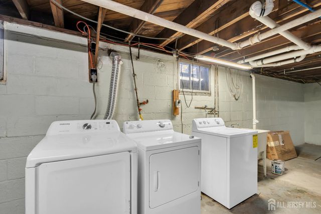 20 Burnet Street, Avenel, NJ 07001