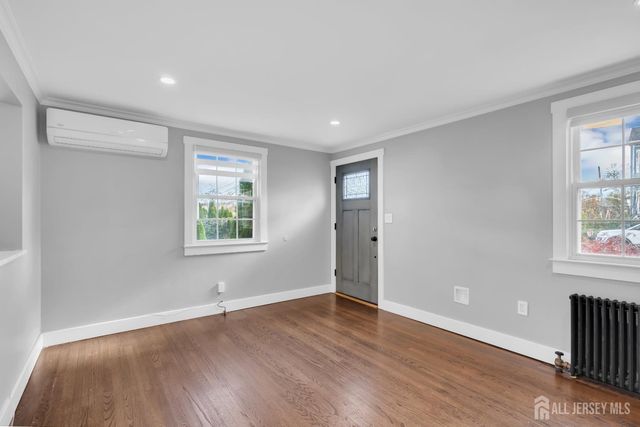 20 Burnet Street, Avenel, NJ 07001