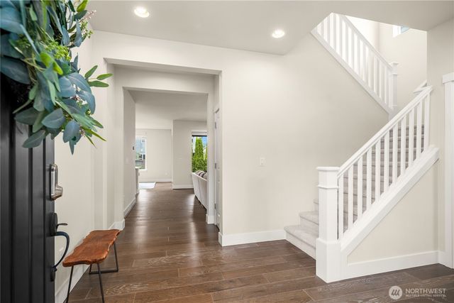 336 Zemp Way NE, North Bend, WA 98045