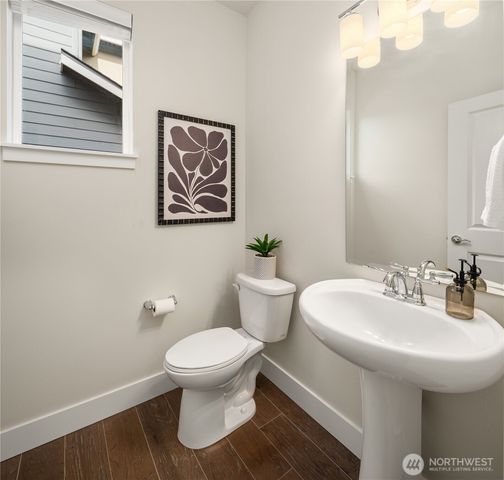 336 Zemp Way NE, North Bend, WA 98045