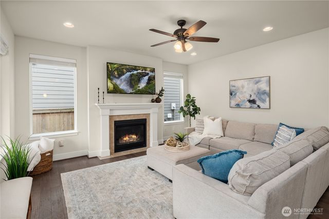 336 Zemp Way NE, North Bend, WA 98045