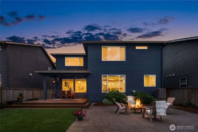 336 Zemp Way NE, North Bend, WA 98045