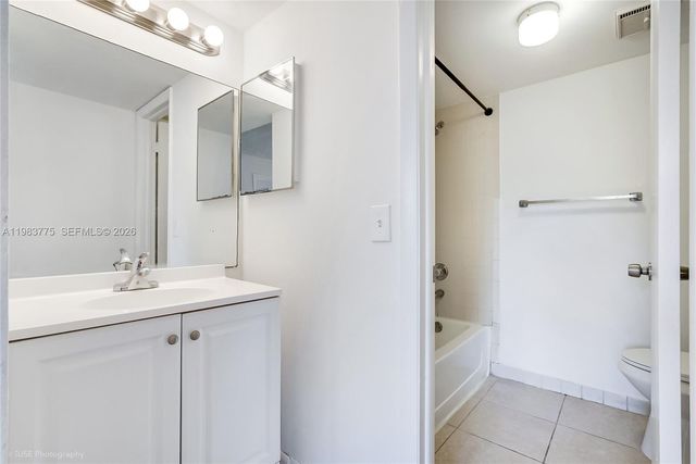 9992 Nob Hill Pl 9992, Sunrise, FL 33351