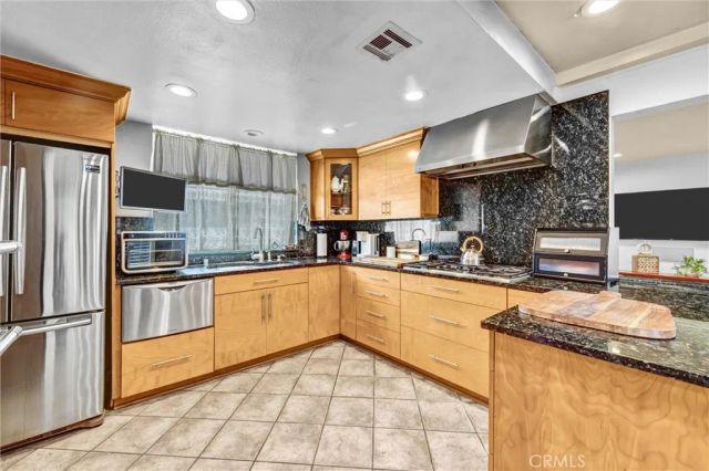 2530 Redcoach Lane, La Habra, CA 90631