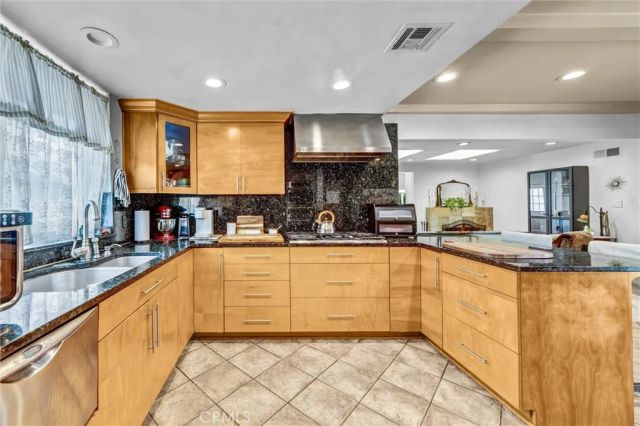 2530 Redcoach Lane, La Habra, CA 90631