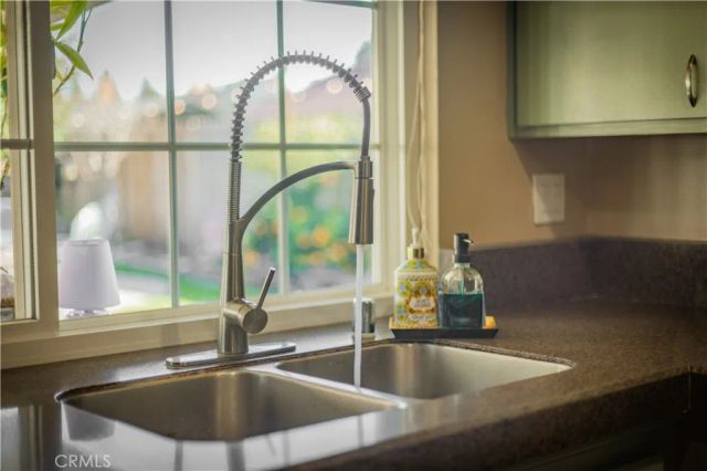 1682 Darnel Court, Camarillo, CA 93010